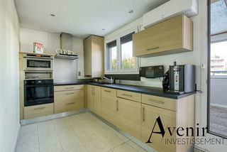  Appartement � vendre 5 pi�ces 135 m�