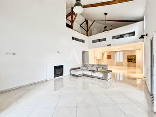  Maison � vendre 7 pi�ces 240 m�