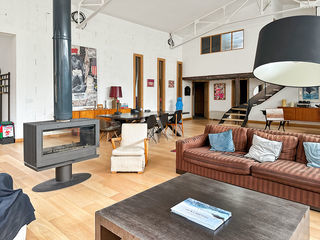  Appartement � vendre 4 pi�ces 240 m�