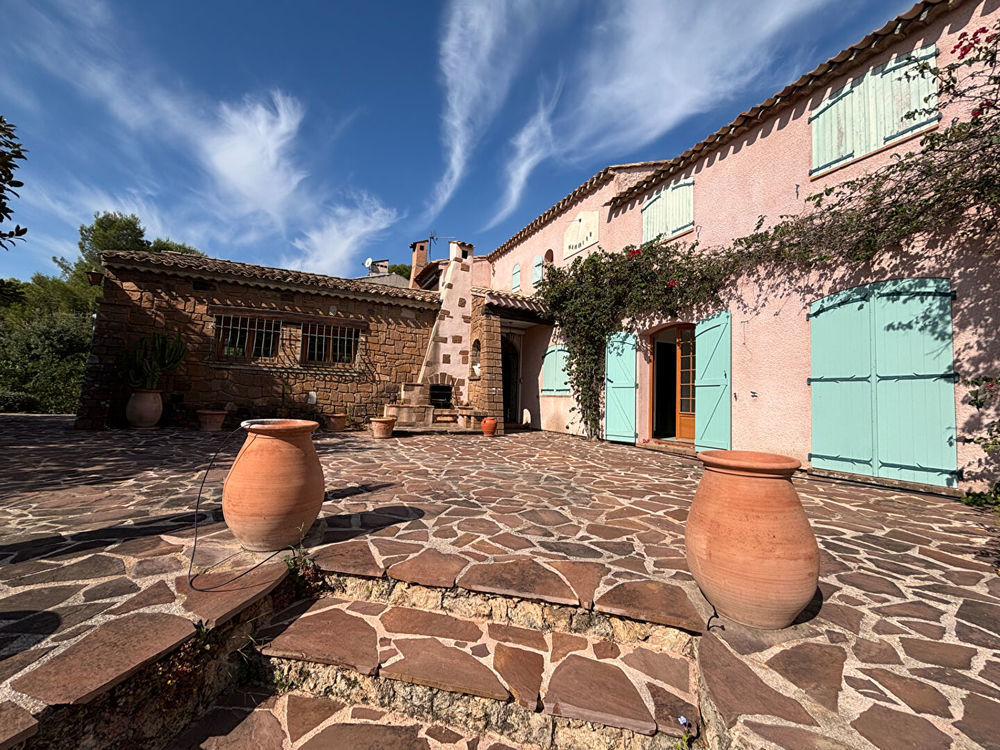 � vendre  Maison Saint-Rapha�l (83700)