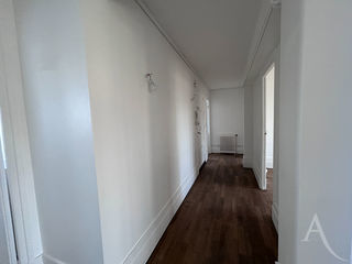  Appartement � louer 3 pi�ces 79 m�