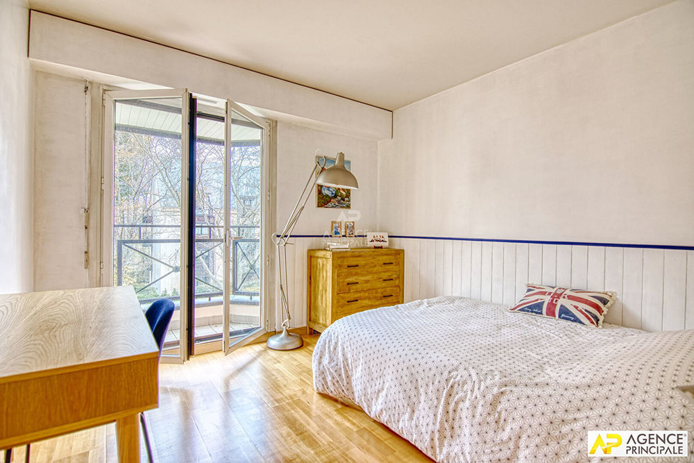 � vendre  Appartement Versailles (78000)