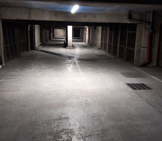  Parking / Garage � vendre 