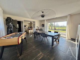  Maison � vendre 7 pi�ces 250 m�