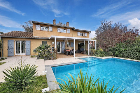   31150  Fenouillet  maison 7 pi�ces Maison - 7 pi�ce(s) - 163 m�