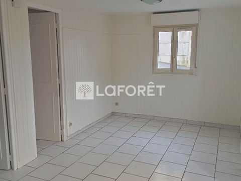   A LOUER - APPARTEMENT DE TYPE F2 Appartement - 2 pi�ce(s) - 30 m�
