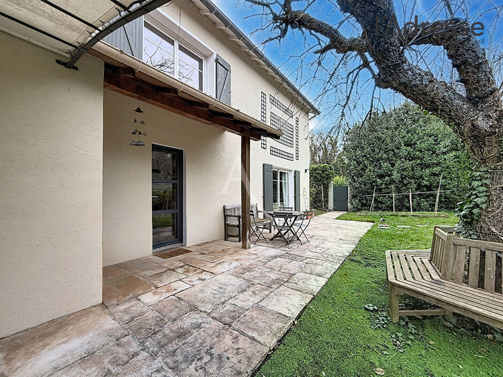 � vendre  Maison Puteaux (92800)