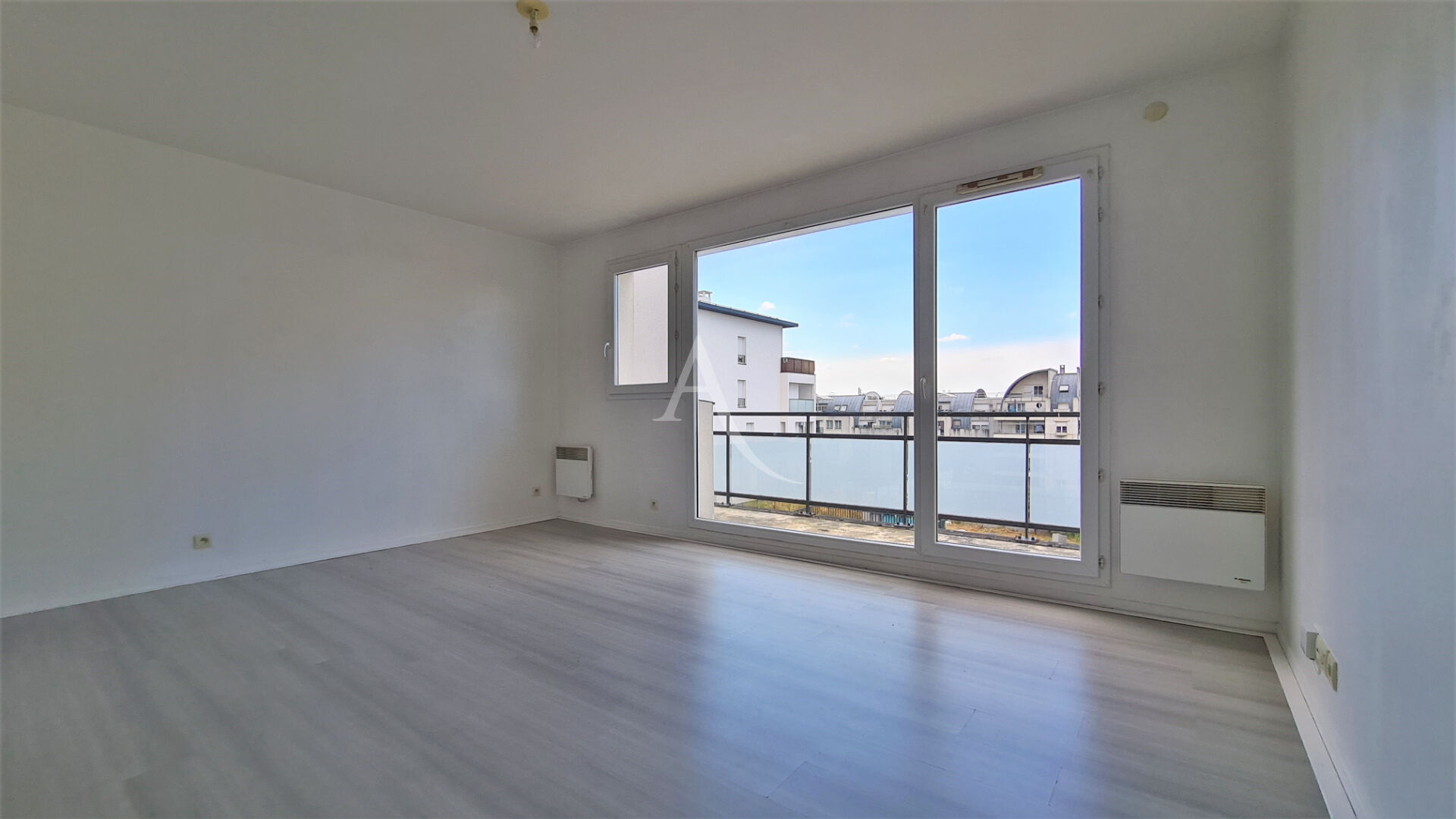 Appartement a vendre cergy - 2 pièce(s) - 43 m2 - Surfyn