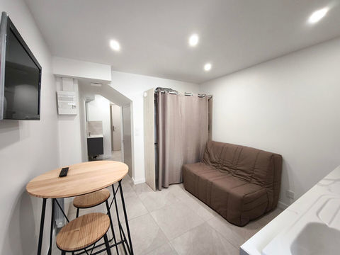   Studio Espaly Saint Marcel 1 pi�ce 16 m2 Appartement - 1 pi�ce(s) - 16 m�