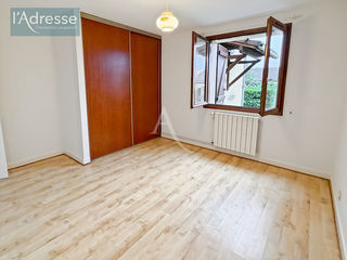  Maison � louer 3 pi�ces 94 m� Prayssac