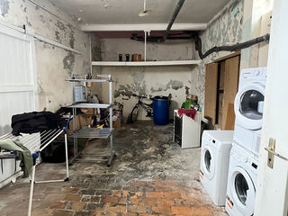  Immeuble � vendre 10 pi�ces 156 m�