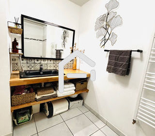  Appartement � vendre 4 pi�ces 77 m�