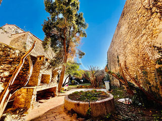  Maison � vendre 4 pi�ces 220 m�