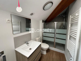  Immeuble � vendre 11 pi�ces 303 m�