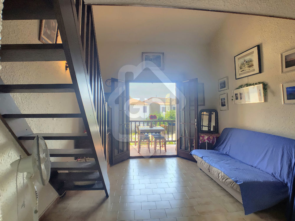 STEPHANIE IMMOBILIER Appartement 2 pièce(s) 36 m² SaintesMariesde