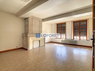  Immeuble � vendre 6 pi�ces 326 m�