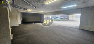  Parking / Garage � vendre 