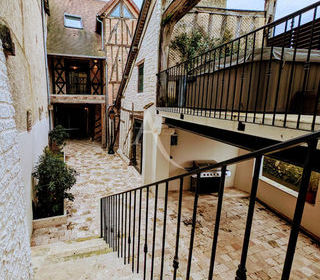  Maison � vendre 7 pi�ces 180 m�