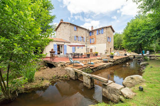  Maison � vendre 9 pi�ces 250 m�