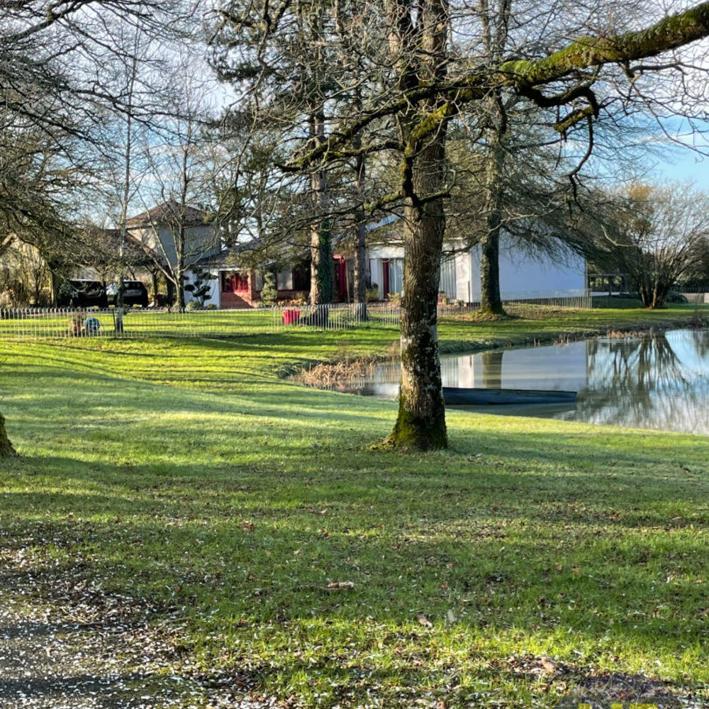 � vendre  Maison Vezins (49340)