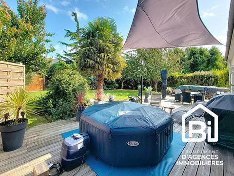   CRESSERONS maison 6 pi�ce(s) 172 m2 Maison - 6 pi�ce(s) - 172 m�