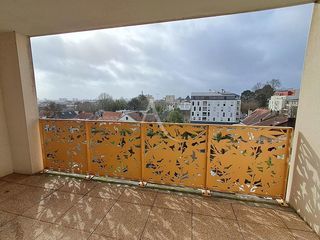  Appartement � louer 4 pi�ces 79 m� Nantes