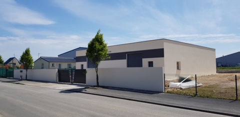 LOCAL COMMERCIAL - RUE DU BISSONET - ARGENCES 590 14370 Argences