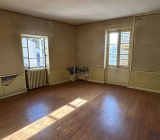  Immeuble � vendre 12 pi�ces 334 m�