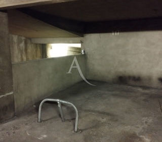  Parking / Garage � vendre 