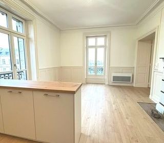  Appartement � louer 4 pi�ces 117 m�