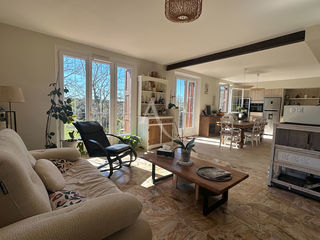  Maison � vendre 7 pi�ces 210 m�