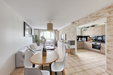   DUPLEX 5 PIECES 94M2 Appartement - 5 pi�ce(s) - 94 m�