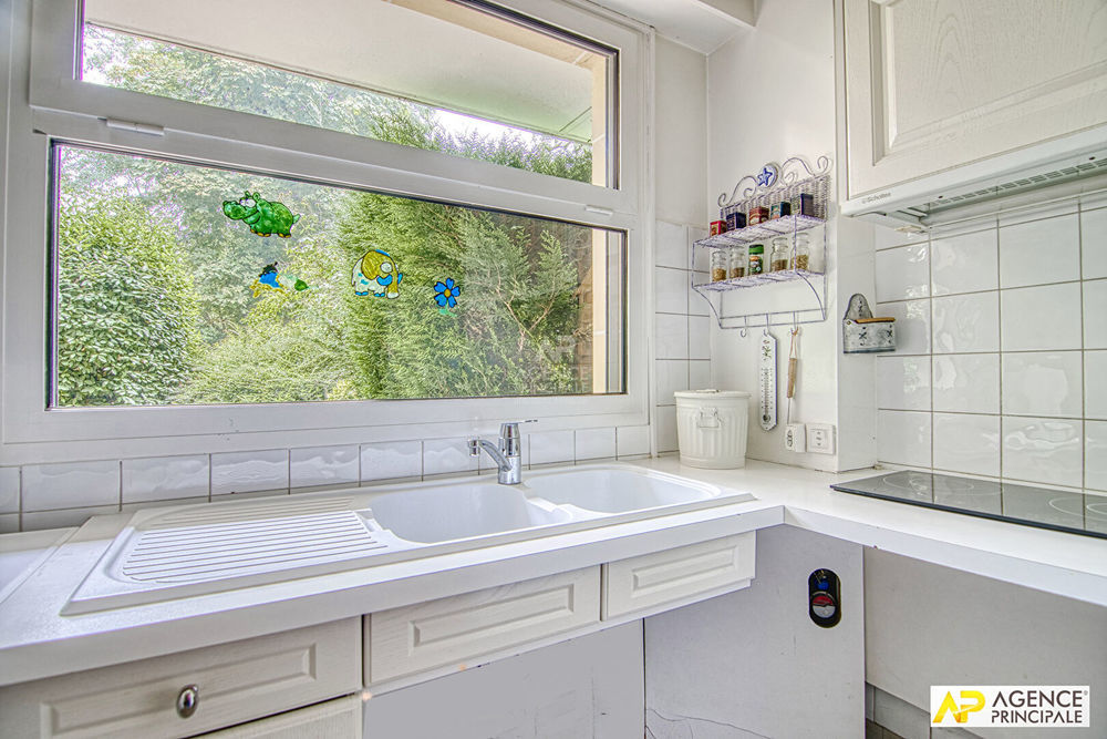 � vendre  Appartement Versailles (78000)