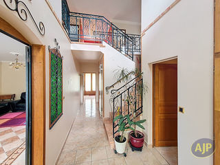  Maison � vendre 8 pi�ces 191 m�