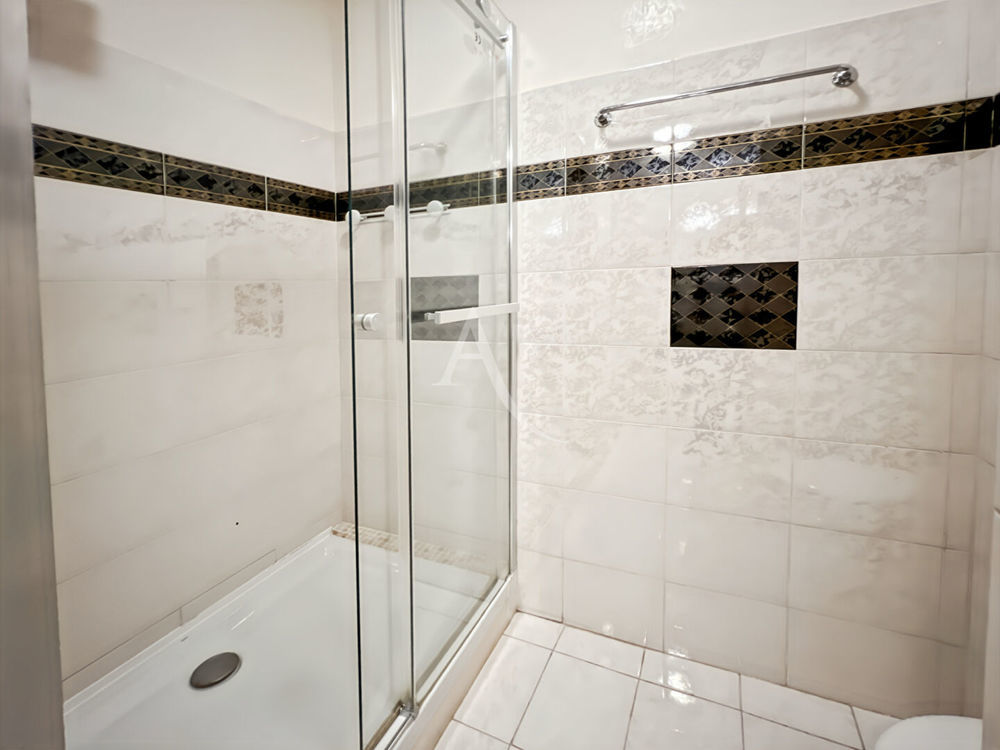 � vendre  Appartement Cannes (06400)