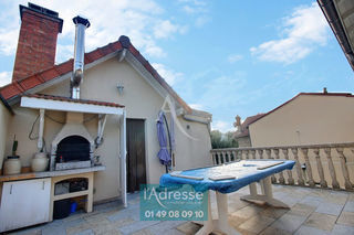  Immeuble � vendre 4 pi�ces 258 m�