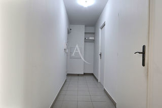  Appartement � vendre 4 pi�ces 70 m�