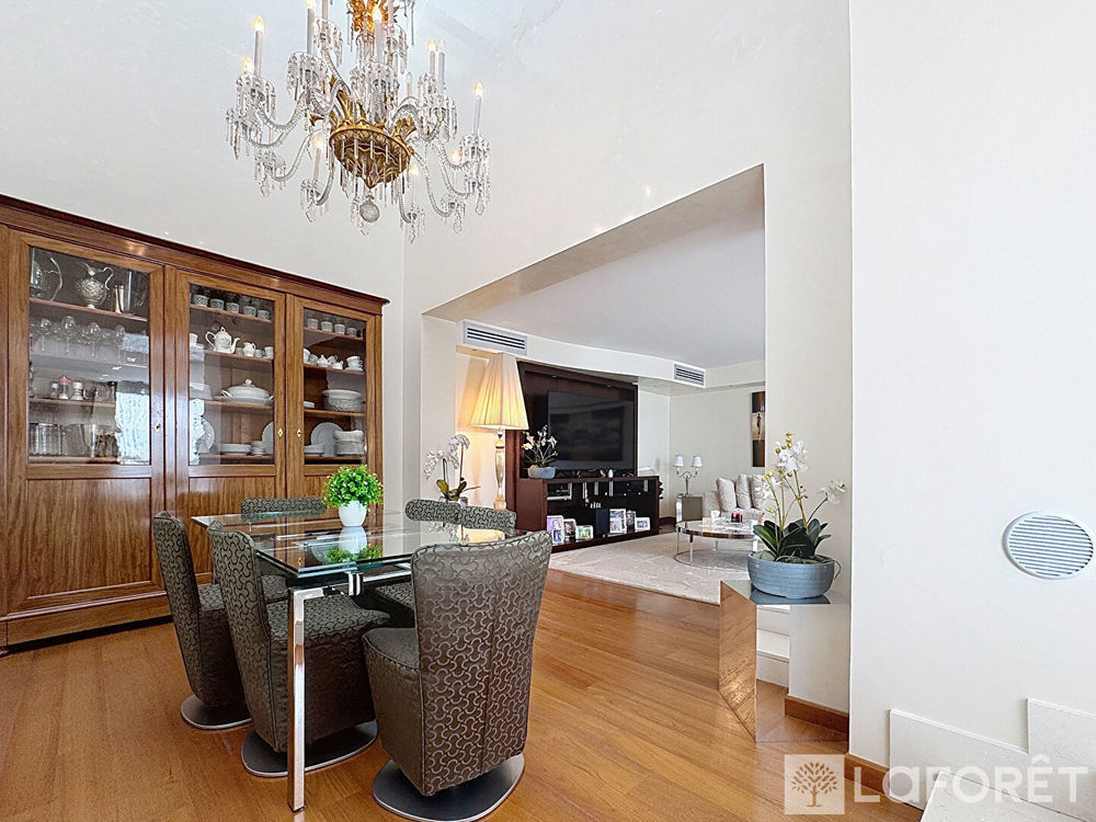 � vendre  Maison Roquebrune-Cap-Martin (06190)