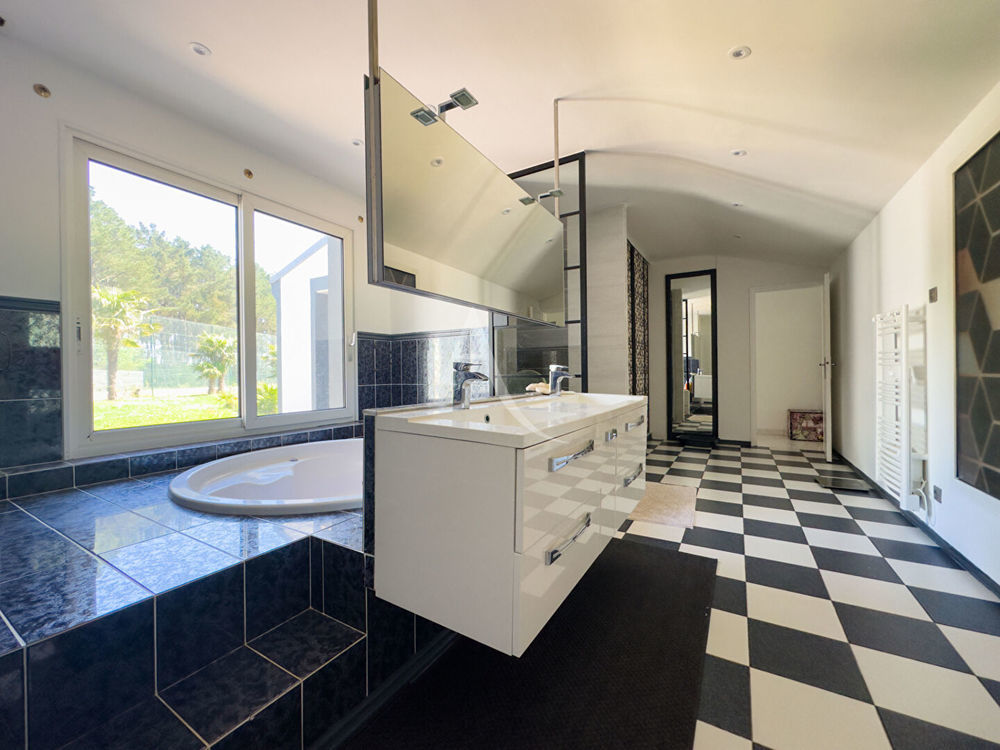 � vendre  Maison Saint-R�v�rend (85220)