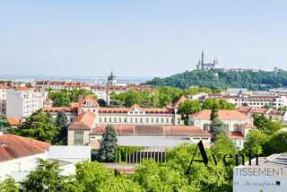  Appartement � vendre 5 pi�ces 145 m�