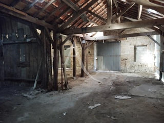  Remise / Grange � vendre 1 pi�ce 151 m�
