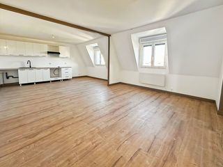  Appartement � louer 4 pi�ces 75 m�