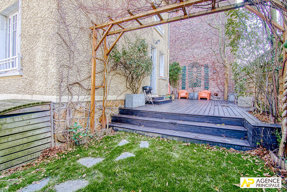 � vendre  Maison Versailles (78000)