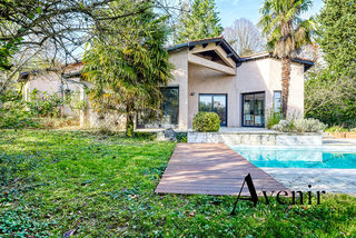  Maison � vendre 6 pi�ces 230 m�