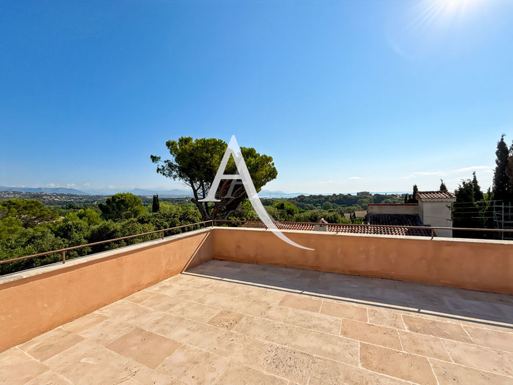� vendre  Maison Antibes (06600)