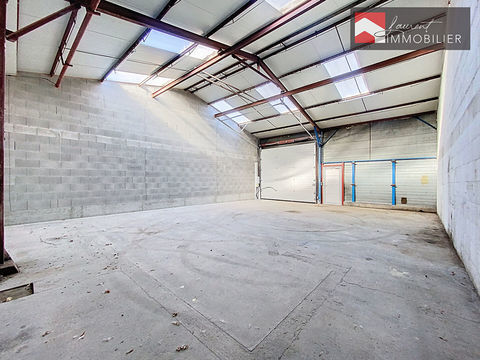 Local commercial Pont De Vaux 106 m2 700 01190 Pont de vaux