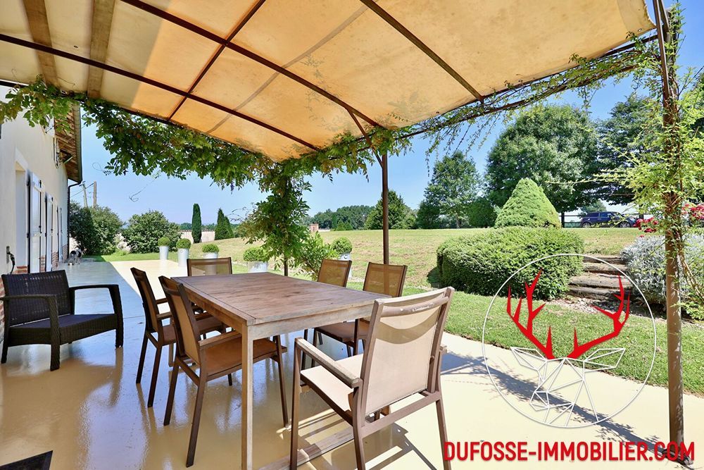 � vendre  Maison Vonnas (01540)