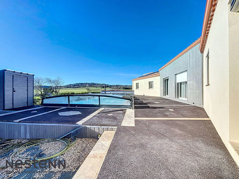   Belle Maison familiale de 200m2 avec piscine et jardin � Mondavezan - Vue Pyr�n�es Maison - 5 pi�ce(s) - 200 m�