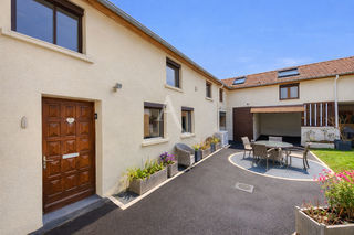  Appartement � vendre 9 pi�ces 143 m�