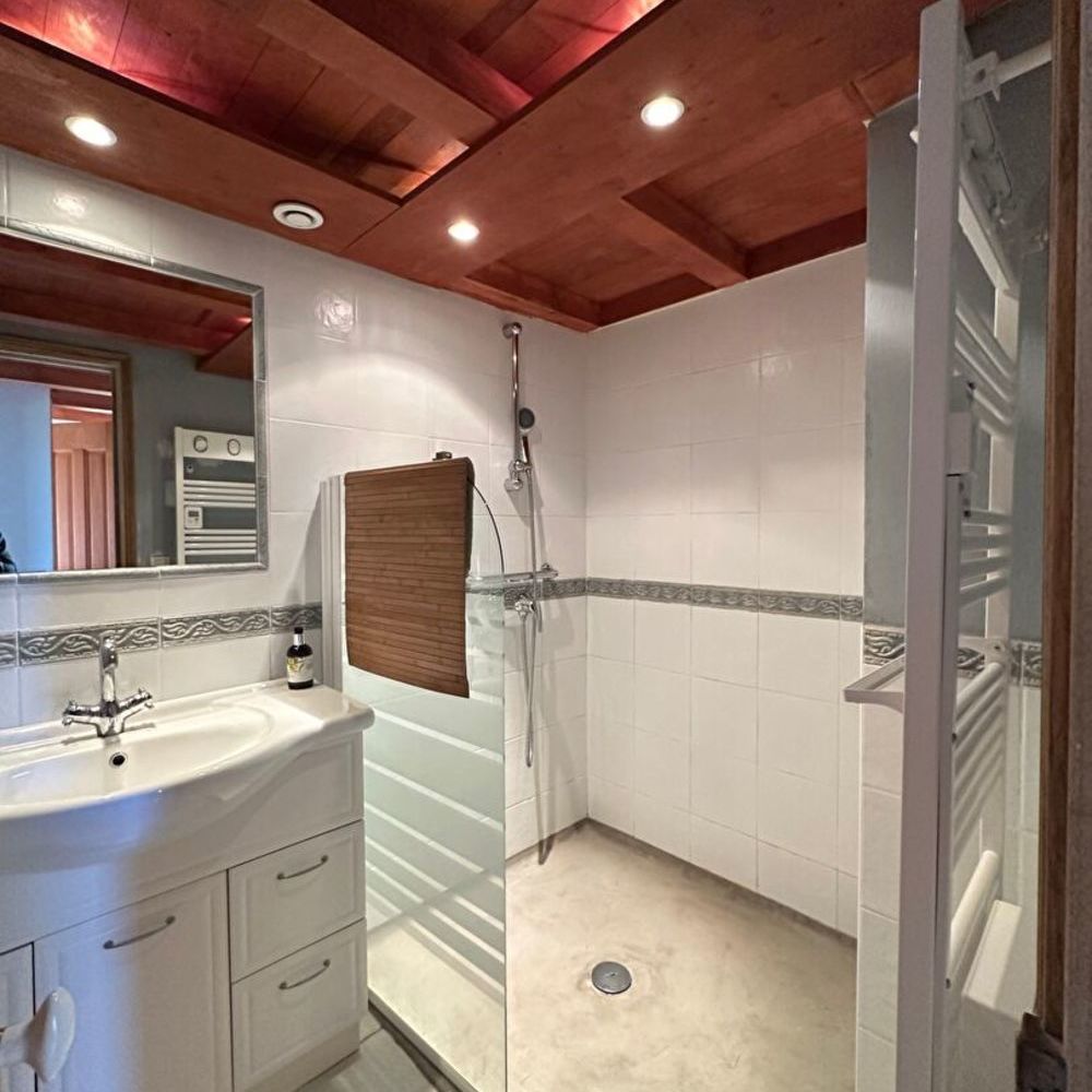 � vendre  Maison Alba-la-Romaine (07400)